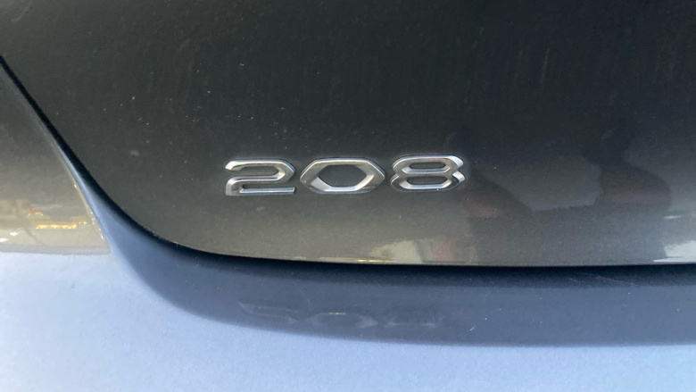 Peugeot 208 1.2 PureTech 100 Active 5dr Petrol Hatchback